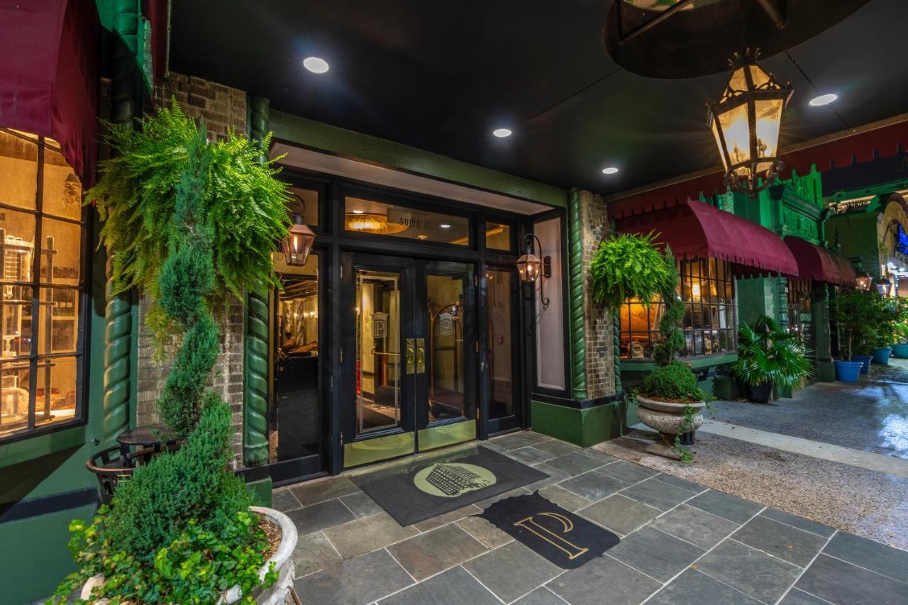 Hotel Pontchartrain St. Charles Avenue
