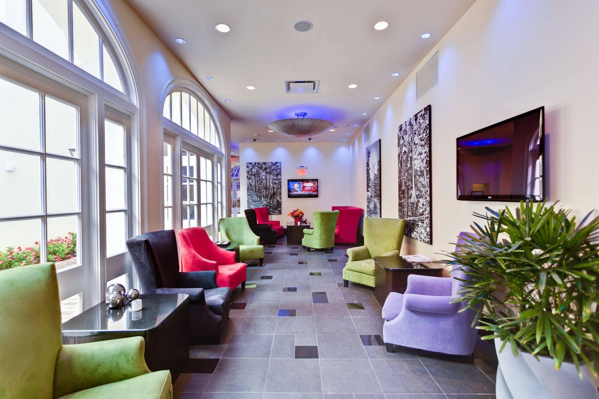 Le Marais Hotel